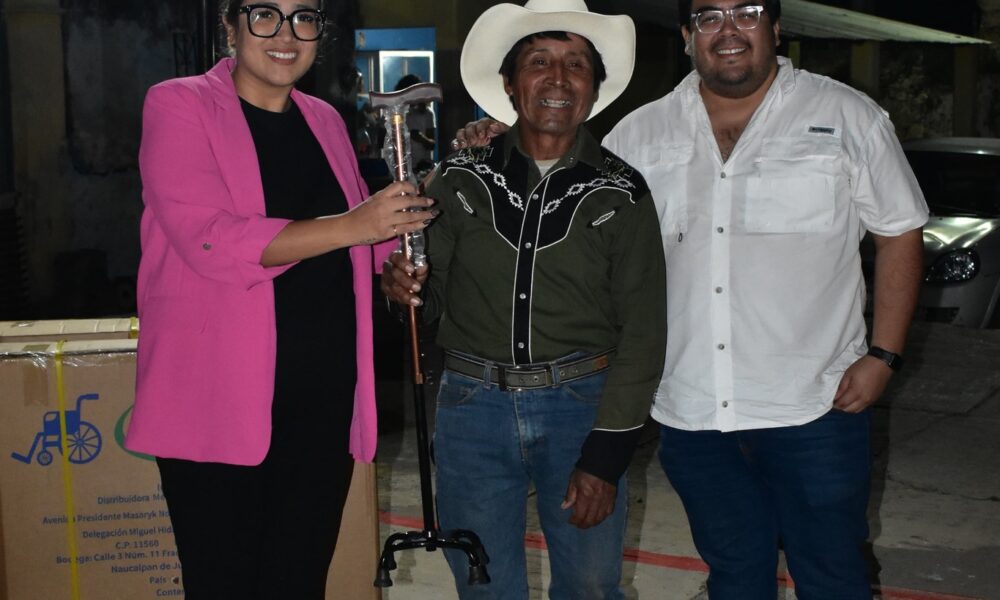 GRUPOS PRIORITARIOS DE NILCHÍ RECIBEN APOYOS