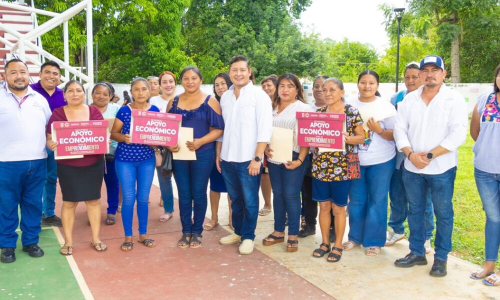 BIENESTAR ENTREGA APOYOS EN TENABO