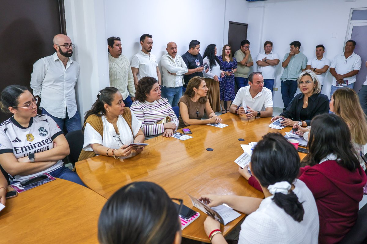 IMEC IMPULSA LA DIFUSIÓN DE DERECHOS CON ENTREGA DE CARTILLAS DE LOS DERECHOS DE LAS MUJERES EN ARTEC Y TRC