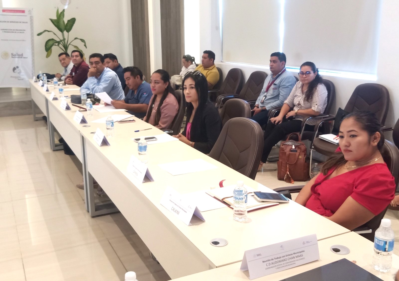 CONCRETAN ACCIONES CONJUNTAS DE SALUD CON LOS 13 MUNICIPIOS