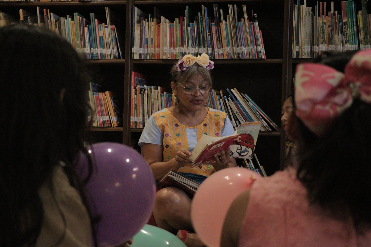 LA BIBLIOTECA PÚBLICA CAMPECHE FESTEJÓ 22 AÑOS PROMOVIENDO LA LECTURA Y LA CULTURA