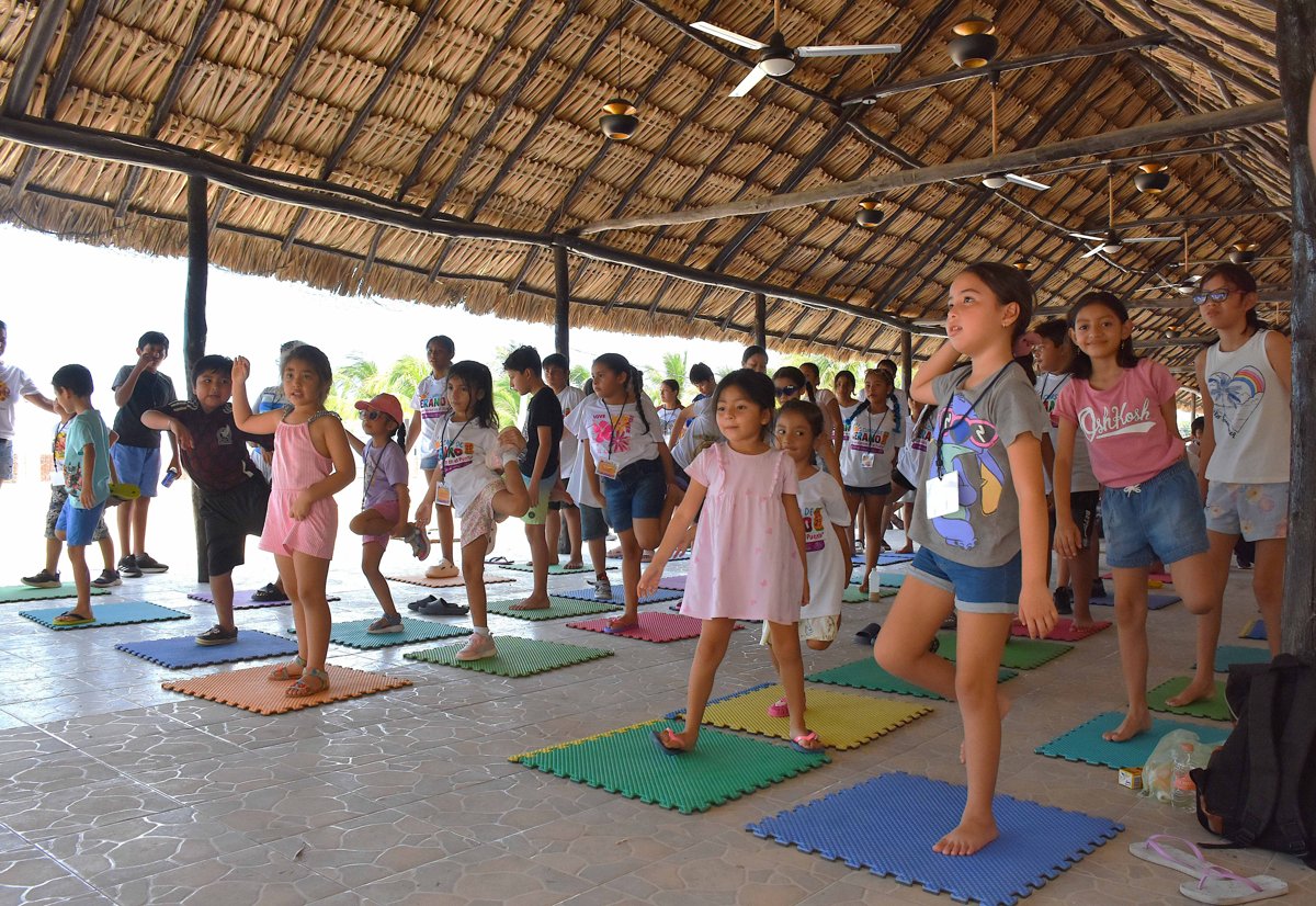 INICIA CURSO DE VERANO 2025 “U JUUM BÁALAM EN EL PUERTO” EN PLAYA BONITA