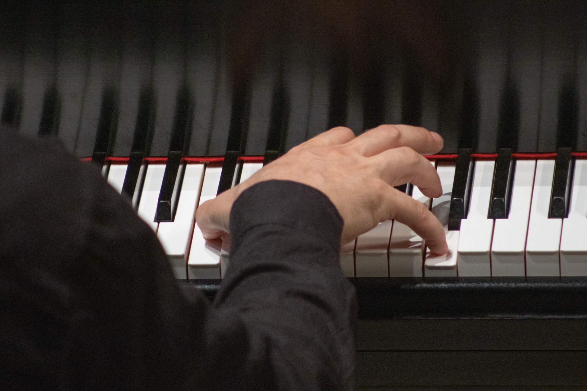 Alexander Pashkov, Concertista De Bellas Artes, Ofreció Gala En El Teatro Toro