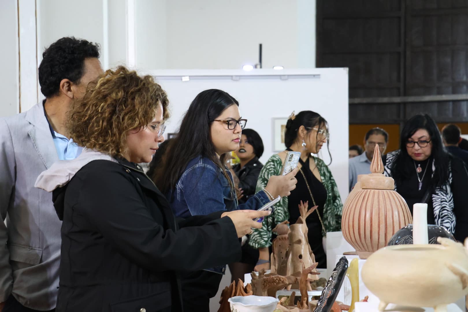 LA ARROCERA EXHIBE MÁS DE 280 PRODUCCIONES ARTÍSTICAS EN EL EX TEMPLO DE SAN JOSÉ