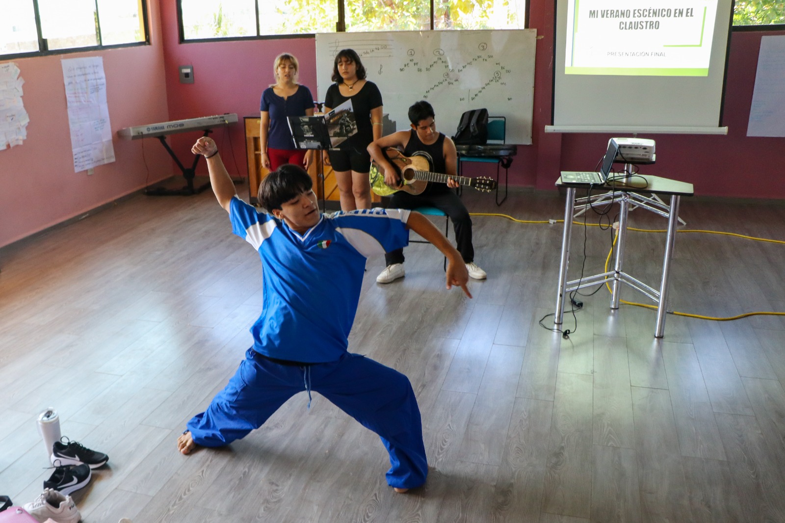 ARTE Y PASIÓN EN EL CENTRO CULTURAL EL CLAUSTRO: TERMINA “MI VERANO ESCÉNICO”
