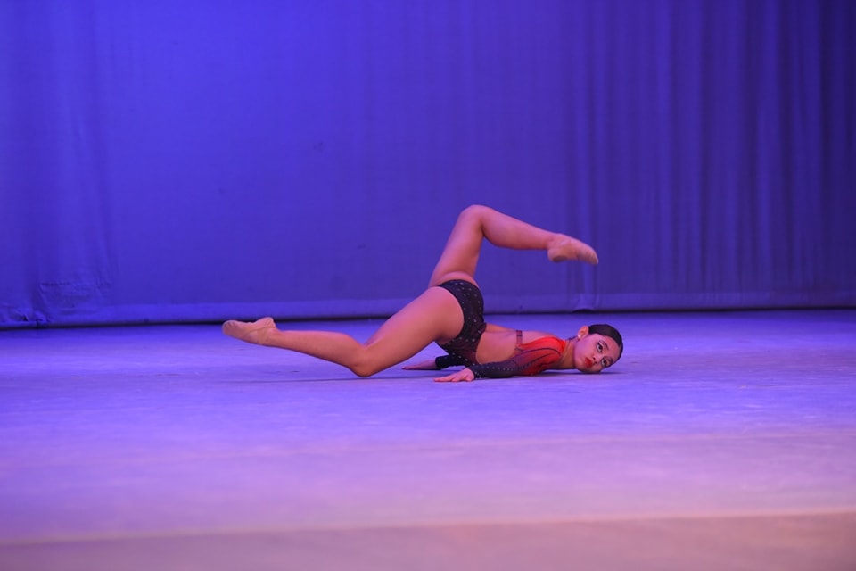 JÓVENES BAILARINES CONQUISTAN EL ESCENARIO EN EL FESTIVAL INTERNACIONAL DEL CENTRO HISTÓRICO DE CAMPECHE FICH 2024