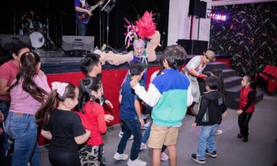 LUIS DELGADILLO Y LOS KELIGUANES CONTAGIAN ALEGRÍA Y CREATIVIDAD EN CHAMPOTÓN Y CIUDAD DEL CARMEN