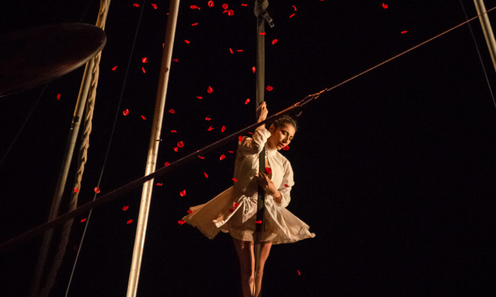 EL TEATRO TORO SERÁ UN ESCENARIO ONÍRICO CON "LUNA EVA" DE LA COMPAÑÍA CIRKO D MENTE