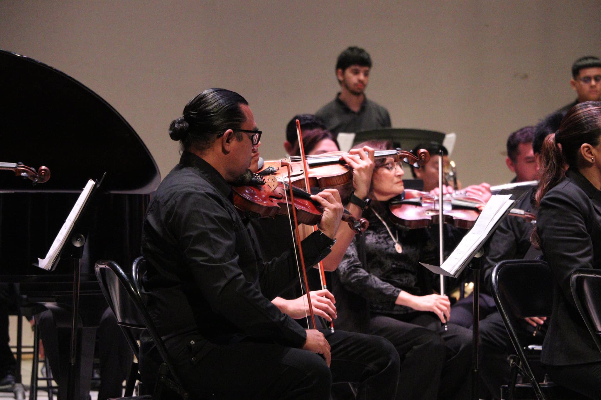 LA ORQUESTA SINFÓNICA DE CAMPECHE PRESENTA ESTRENO MUNDIAL Y OBRAS MAESTRAS DEL REPERTORIO CLA SICO