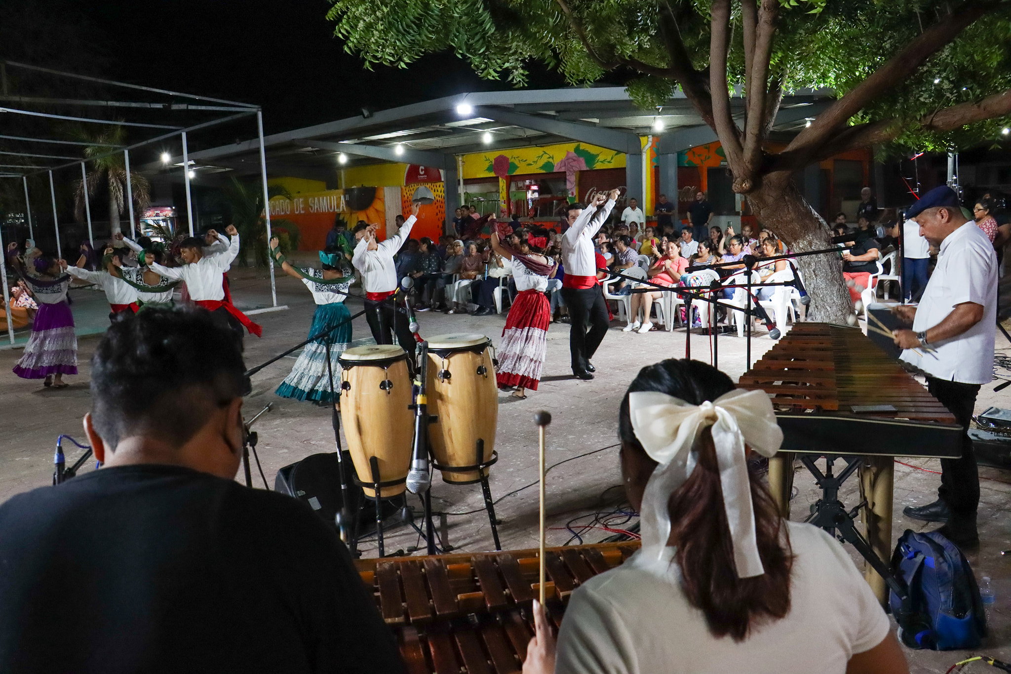 Folklor, Danza, Música, Tradición Y Artes Visuales Cautivan En El Parque De Samulá