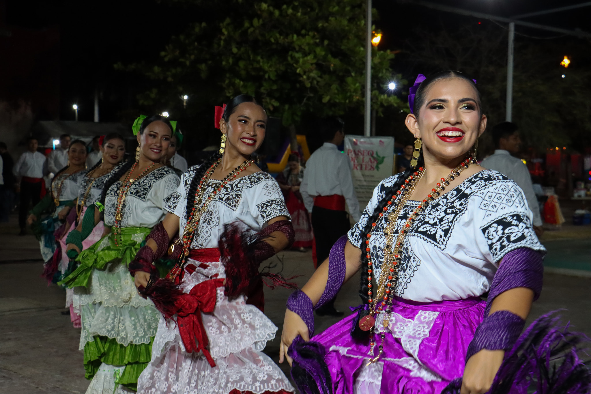 Folklor, Danza, Música, Tradición Y Artes Visuales Cautivan En El Parque De Samulá