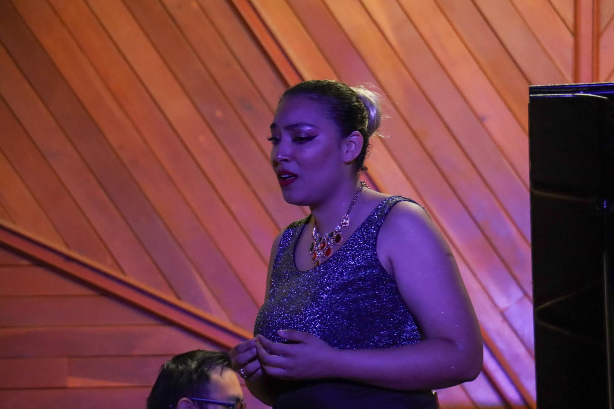 EL CLAUSTRO SE VISTIÓ DE GALA CON "PASIÓN Y VIRTUOSISMO: UNA NOCHE DE ARIAS DE ÓPERA