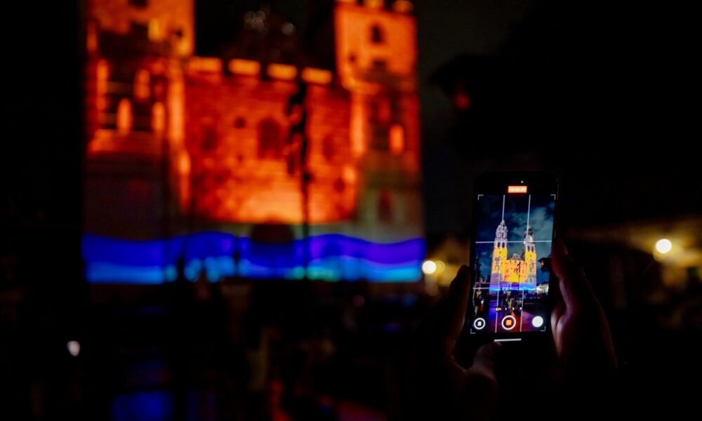 GOBERNADORA LAYDA SANSORES EN REINICIO DEL VIDEOMAPPING CAMPECHE