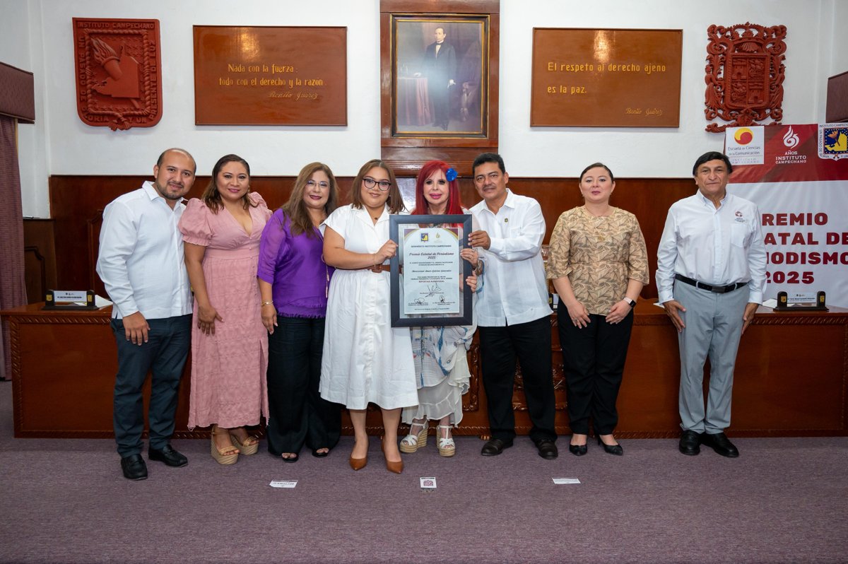 LA GOBERNADORA, LAYDA SANSORES SAN ROMÁN, ENTREGÓ EL PREMIO ESTATAL DE PERIODISMO 2025
