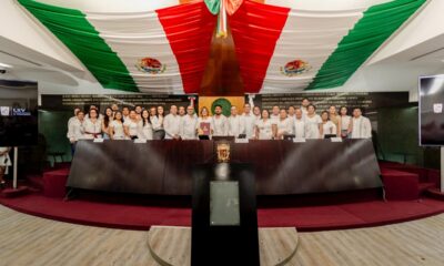 LA SECRETARIA DE GOBIERNO, LIZ HERNÁNDEZ, ENTREGÓ AL CONGRESO DEL ESTADO EL DOCUMENTO DEL IV INFORME DE LA GOBERNADORA LAYDA SANSORES SAN ROMÁN