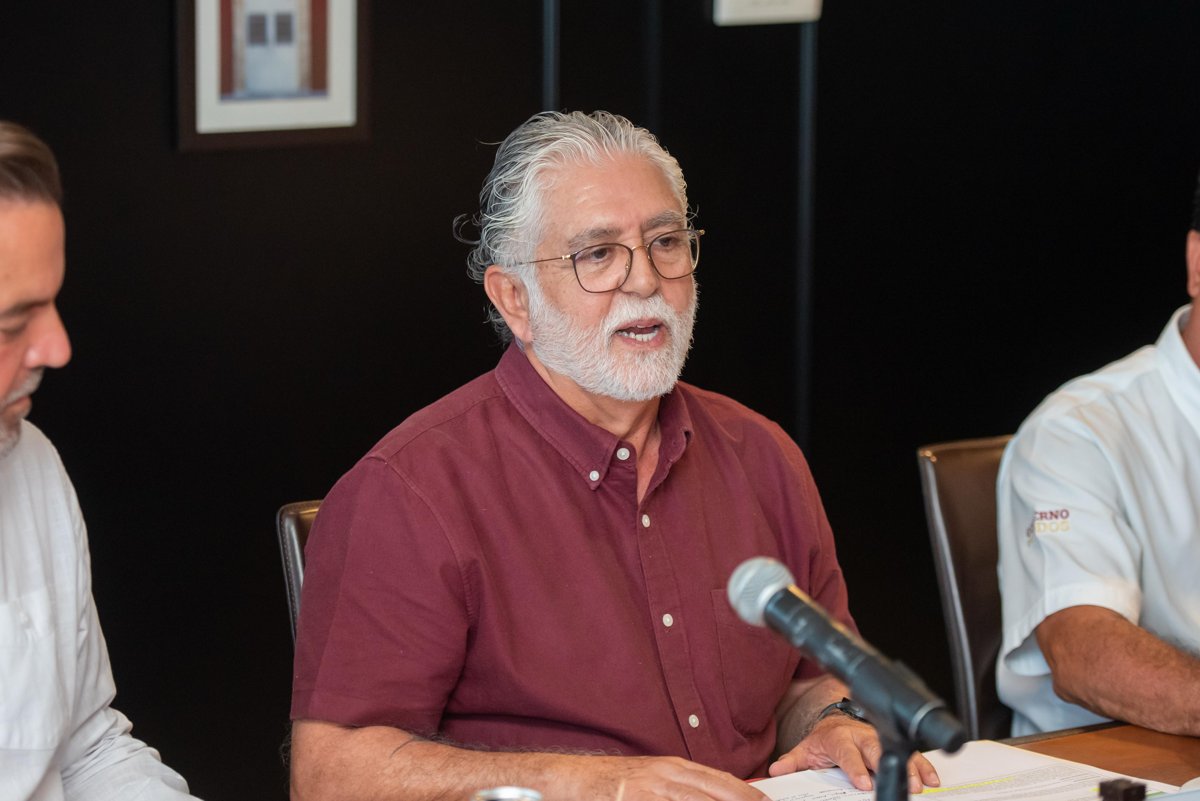 LA GOBERNADORA LAYDA SANSORES SAN ROMÁN Y EL DIRECTOR DE CONAGUA, EFRAÍN MORALES, ANALIZARON PROYECTOS DE INFRAESTRUCTURA HIDRÁULICA PARA CAMPECHE