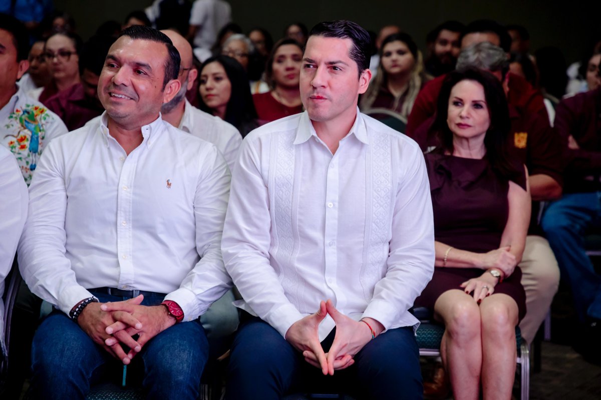 LA GOBERNADORA, LAYDA SANSORES, FIRMÓ EL CONVENIO DE COLABORACIÓN Y ARRANQUE DEL PROGRAMA “ALFABETIZACIÓN JAGUAR: SUMANDO VOLUNTADES”