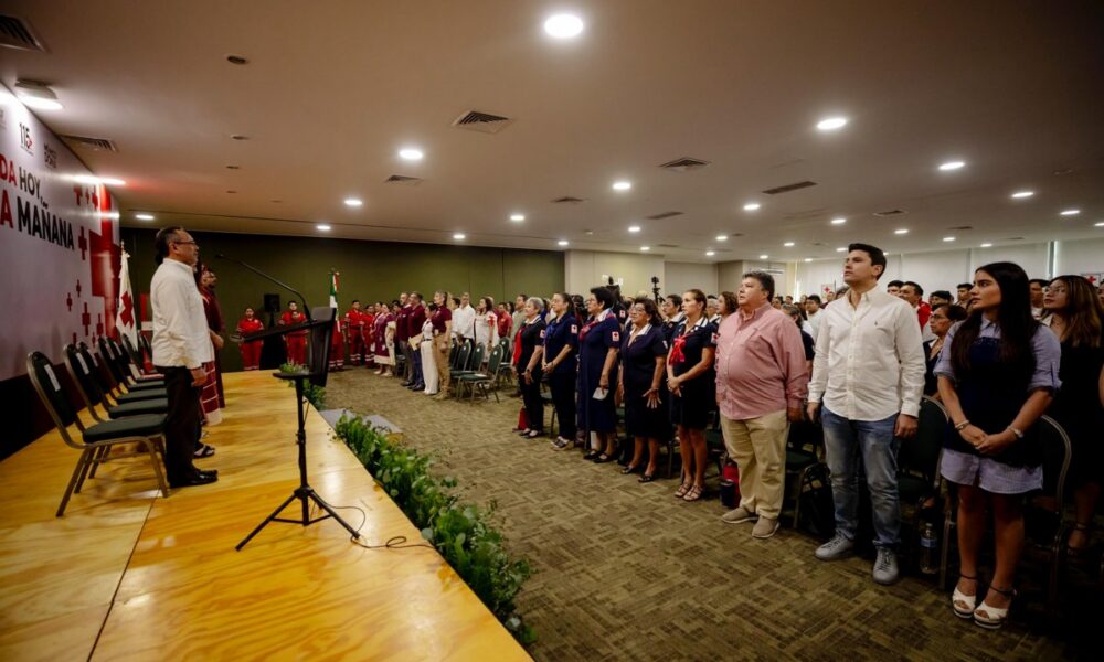 ENCABEZÓ LA GOBERNADORA, LAYDA SANSORES SAN ROMÁN, LA COLECTA ANUAL DE LA CRUZ ROJA MEXICANA EN CAMPECHE