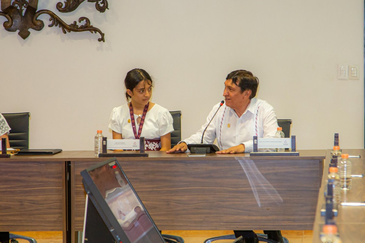 “LA ESCUELA QUIERE NIÑOS LÍDERES, NO ROBOTS; QUEREMOS INFANCIAS CON ALMA, CON SUEÑOS Y CON ESPERANZA”: LAYDA SANSORES SAN ROMÁN