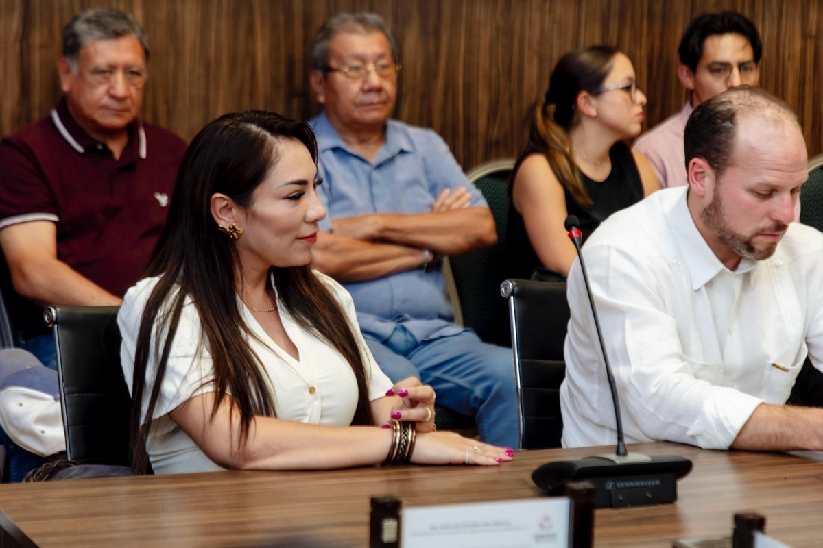 FIRMÓ LA GOBERNADORA, LAYDA SANSORES SAN ROMÁN, EL ACUERDO POR EL DERECHO HUMANO AL AGUA Y LA SUSTENTABILIDAD CON LA CONAGUA