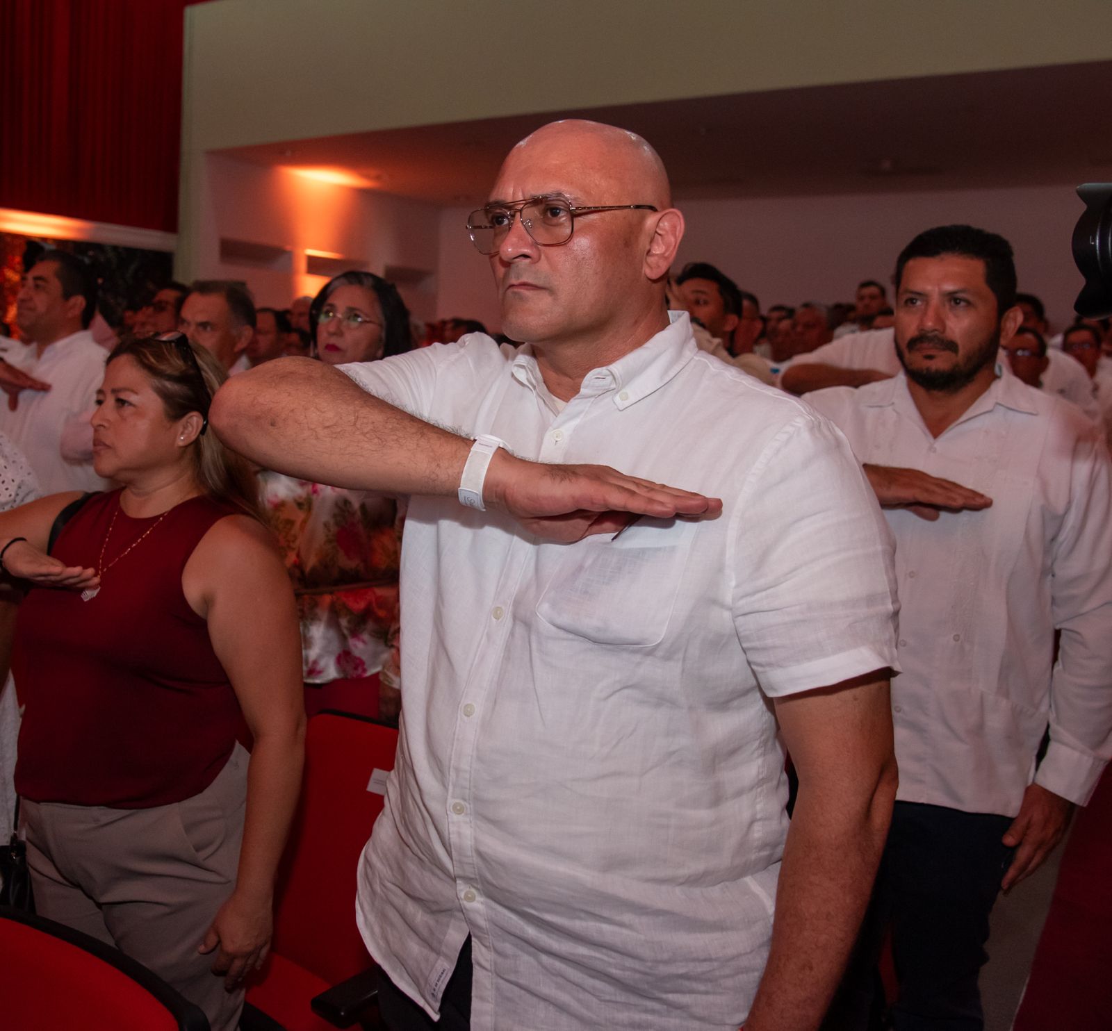 LA GOBERNADORA, LAYDA SANSORES SAN ROMÁN, ATESTIGUÓ EL TERCER INFORME DE GOBIERNO DE LA ALCALDESA DE CHAMPOTÓN, CLAUDETH SARRICOLEA CASTILLEJOS