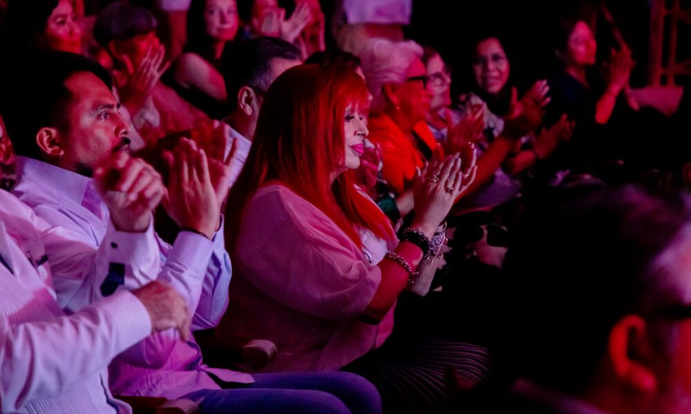 TERCER INFORME DE LA PRESIDENTA DEL DIF ESTATAL, LAURA SANSORES SAN ROMÁN