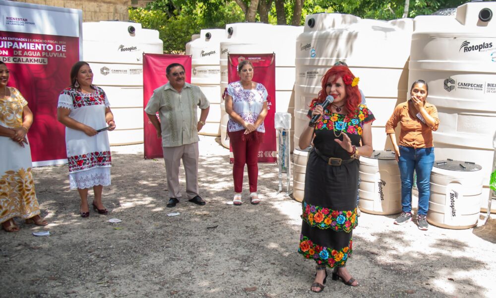 LA GOBERNADORA, LAYDA SANSORES SAN ROMÁN, ENTREGÓ EN CALAKMUL 134 SISTEMAS DE CAPTACIÓN DE AGUA CON INVERSIÓN DE $9.2 MILLONES