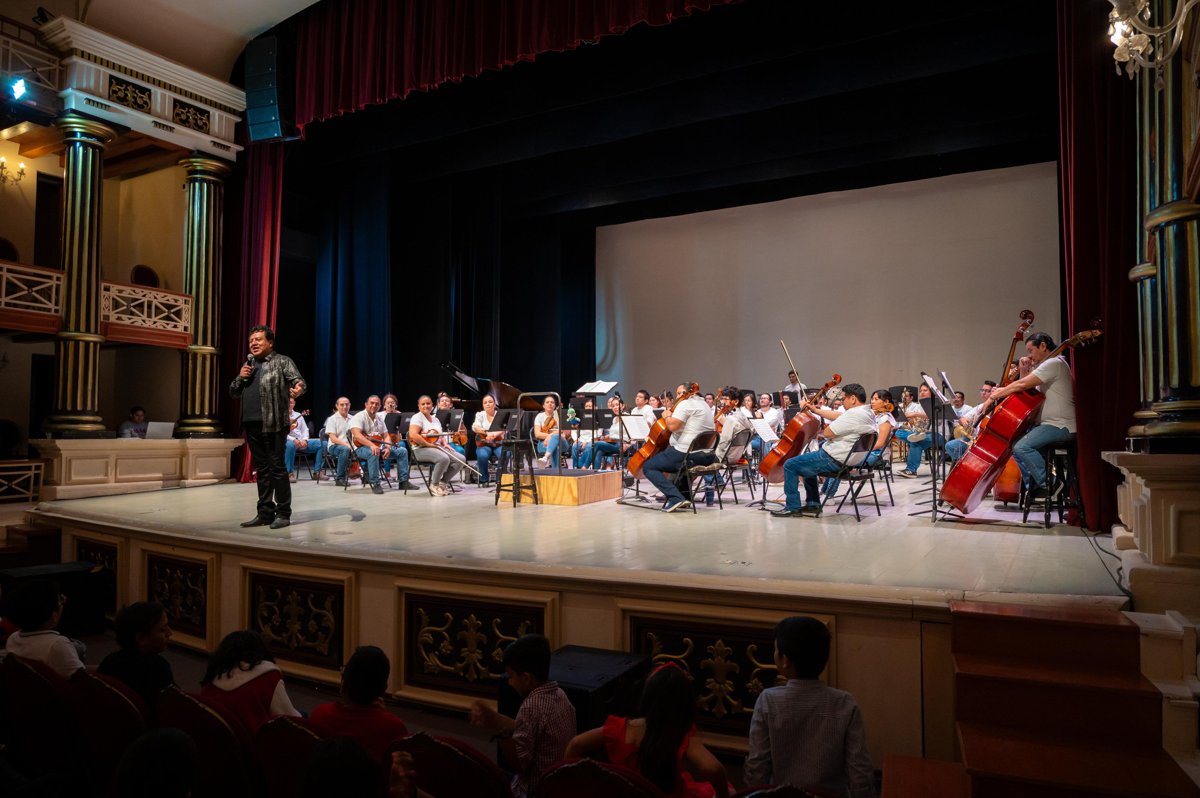 ENCUENTRO DE BANDAS COMUNITARIAS CON LA ORQUESTA SINFÓNICA DE CAMPECHE
