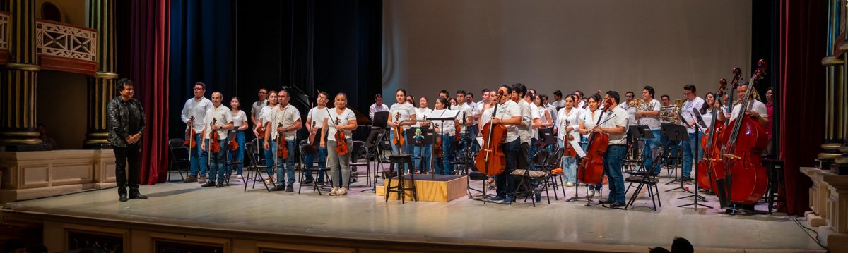 ENCUENTRO DE BANDAS COMUNITARIAS CON LA ORQUESTA SINFÓNICA DE CAMPECHE