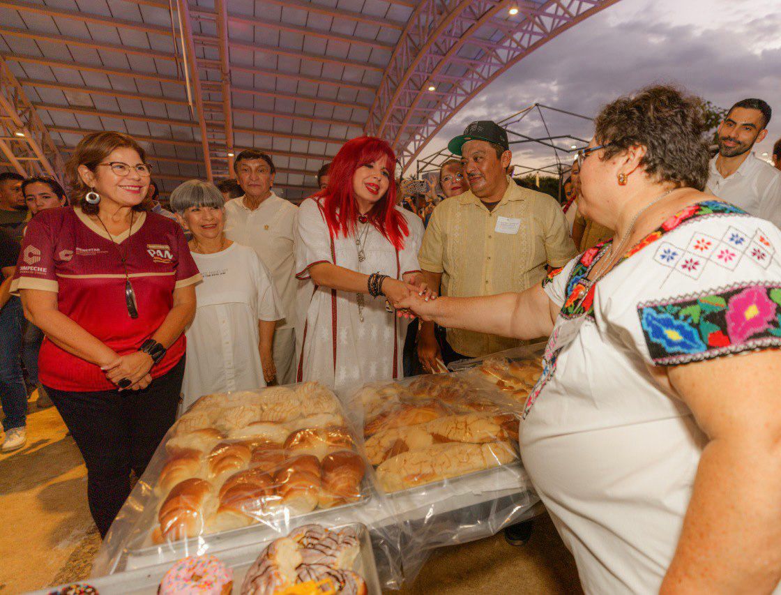 LA GOBERNADORA, LAYDA SANSORES SAN ROMÁN, INAUGURÓ LA GRAN FERIA DEL PAN 2024