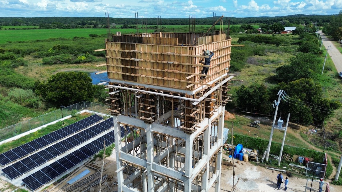 CAPAE IMPULSA OBRA PARA EL SISTEMA DE AGUA POTABLE EN LA LOCALIDAD ALFREDO V. BONFIL