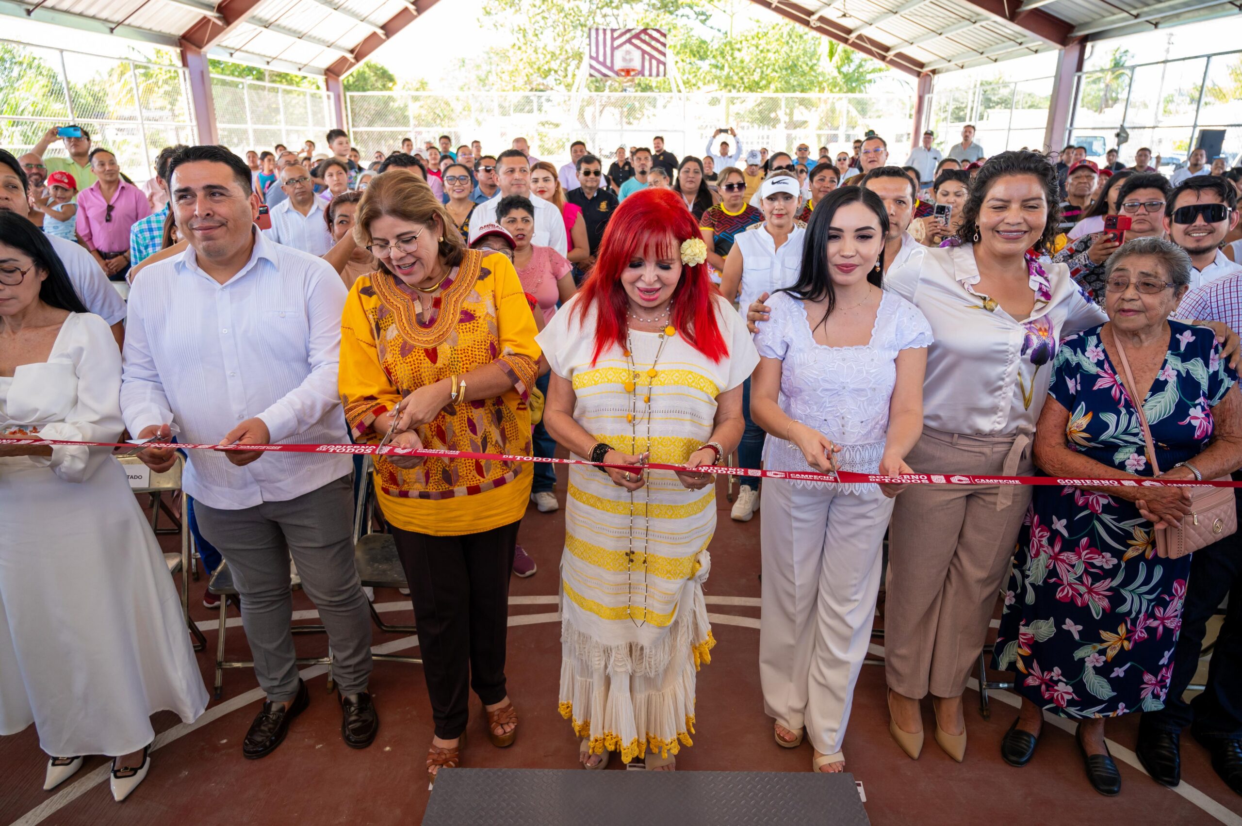 INAUGURÓ LA GOBERNADORA, LAYDA SANSORES SAN ROMÁN, OBRAS DE INFRAESTRUCTURA FÍSICA POR MÁS DE $11.2 MILLONES EN CHAMPOTÓN