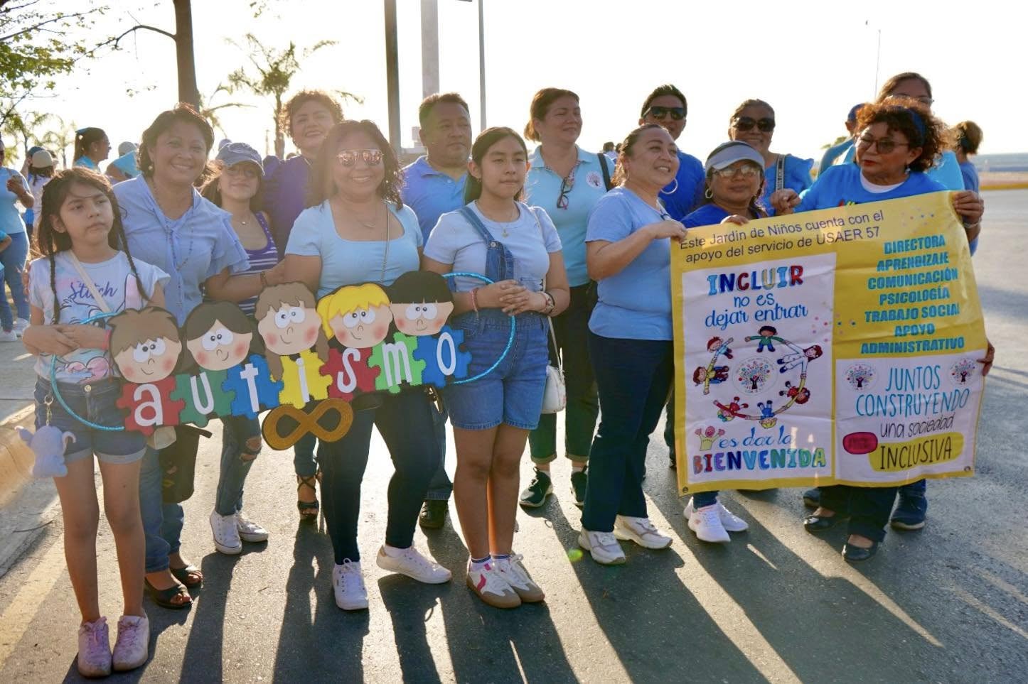 REALIZA SEDUC CAMINATA EN EL MARCO DEL DIA MUNDIAL DE CONCIENCIACIÓN SOBRE EL AUTISMO
