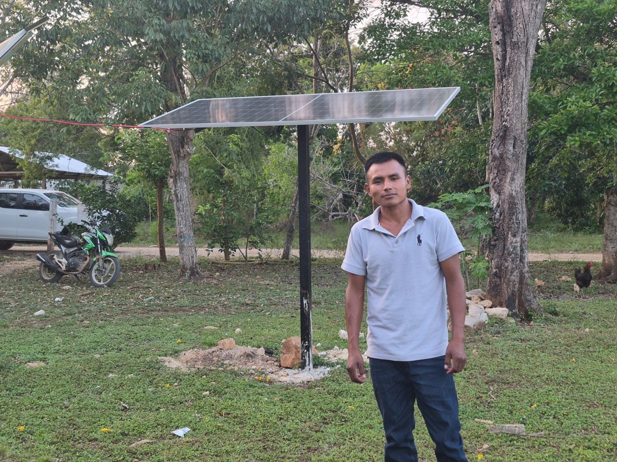 GOBIERNO DE TODOS LLEVA LUZ A HOGARES DE CANDELARIA