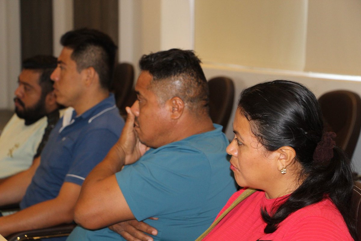 CAPACITAN EN PRIMEROS AUXILIOS A ENCARGADOS DE CENTROS DE TRATAMIENTO EN ADICCIONES