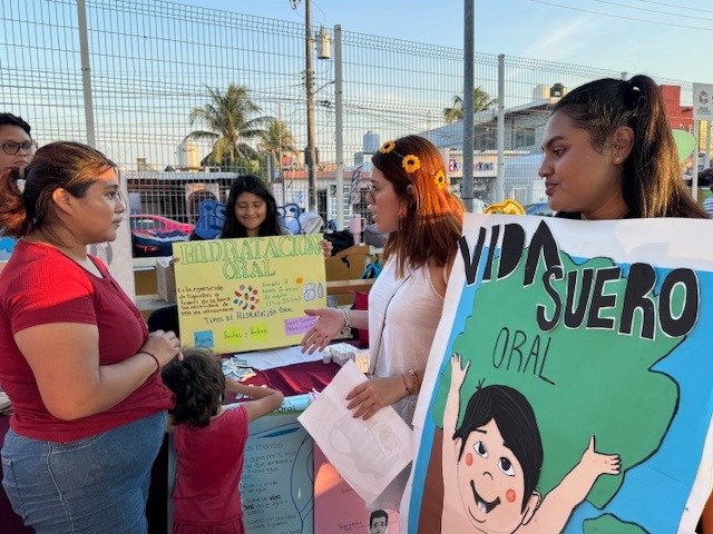 ATIENDEN A POBLACIÓN INFANTIL DE CARMEN CON SALUD EN TU BARRIO