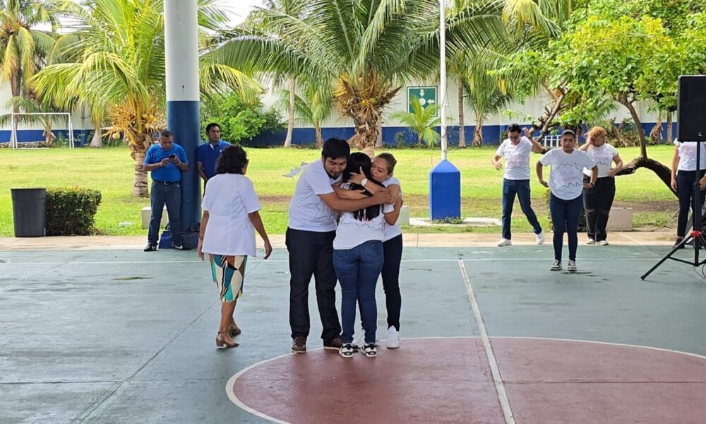 CECOSAMA CARMEN PROTEGE SALUD MENTAL DE ADOLESCENTES Y JÓVENES