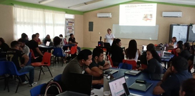 CECOSAMA CARMEN PROTEGE SALUD MENTAL DE ADOLESCENTES Y JÓVENES
