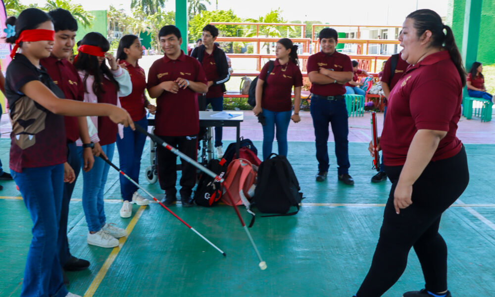 EXITOSA FERIA "INCLUSIÓN CERCA DE TI" EN FELIPE CARRILLO PUERTO, CHAMPOTÓN