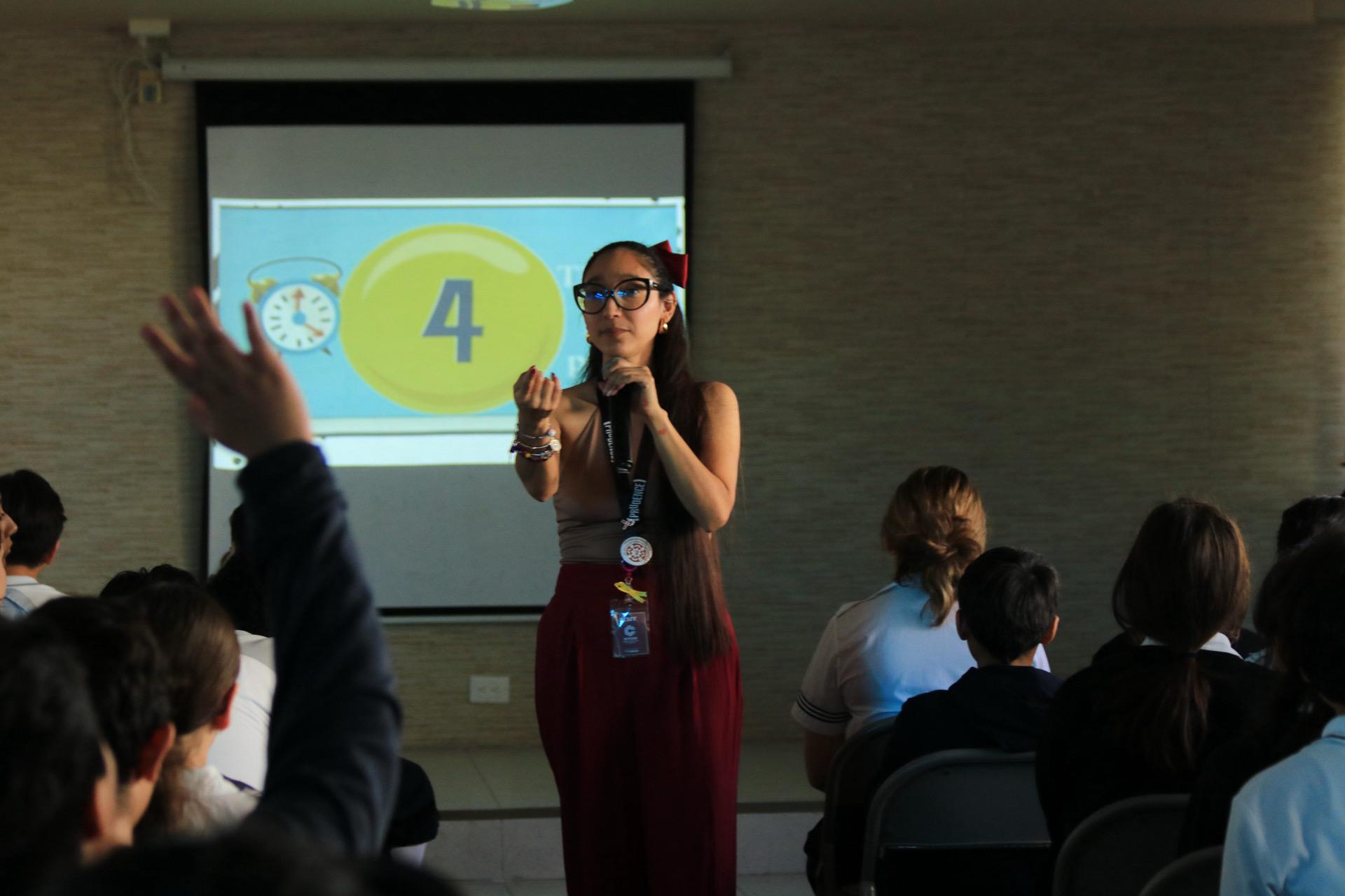 CHARLA SOBRE CUIDADO PERSONAL EN SECUNDARIA MIGUEL HIDALGO