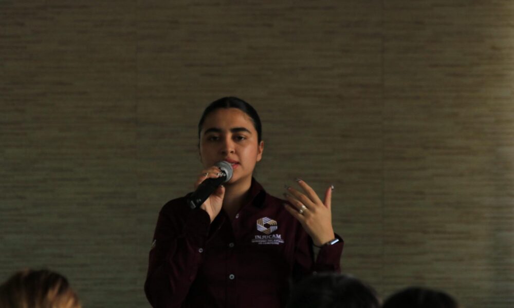 CHARLA SOBRE CUIDADO PERSONAL EN SECUNDARIA MIGUEL HIDALGO