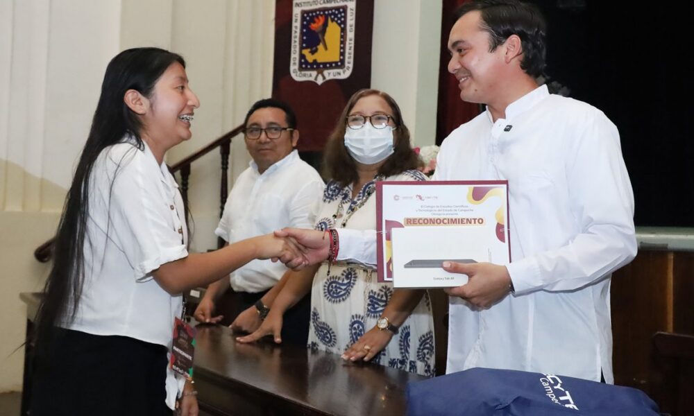 RECONOCE CECyTEC A GANADORAS Y GANADORES DEL CONCURSO ESTATAL DE ARTE Y CULTURA 2025