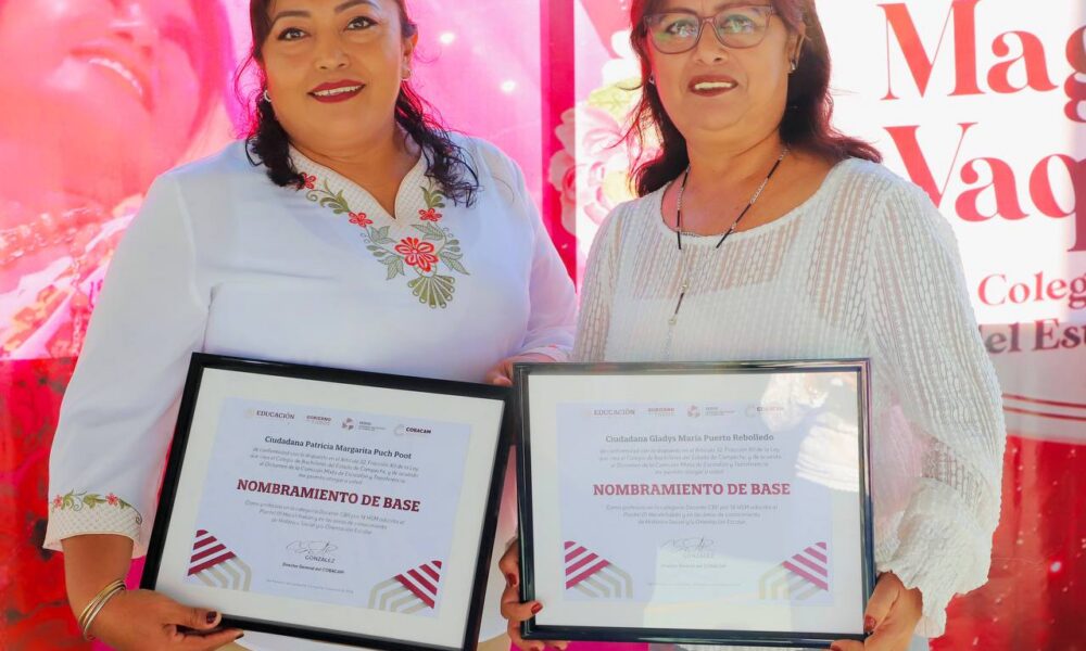 ENTREGAN NOMBRAMIENTOS DE BASE A DOCENTES DEL COBACAM