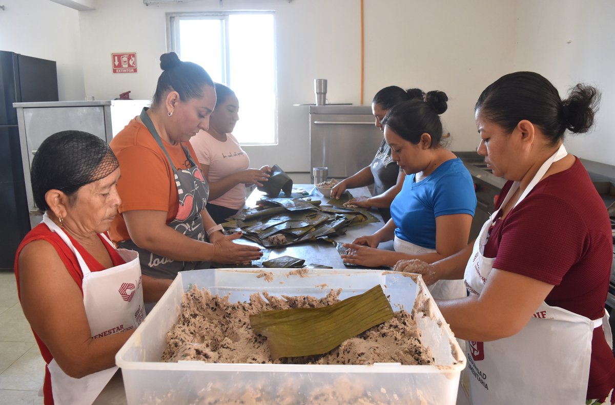 SEDECO, BIENESTAR Y SEMABICCE, IMPLEMENTAN PROGRAMAS PARA BENEFICIO DE USUARIOS DEL CDC AMPLIACIÓN POLVORÍN