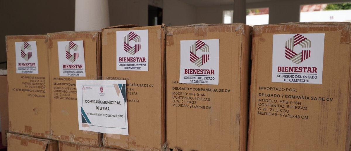ENTREGA DE EQUIPAMIENTO Y HERRAMIENTAS EN LERMA COMO PARTE DEL PROYECTO COMUNIDAD MODELO