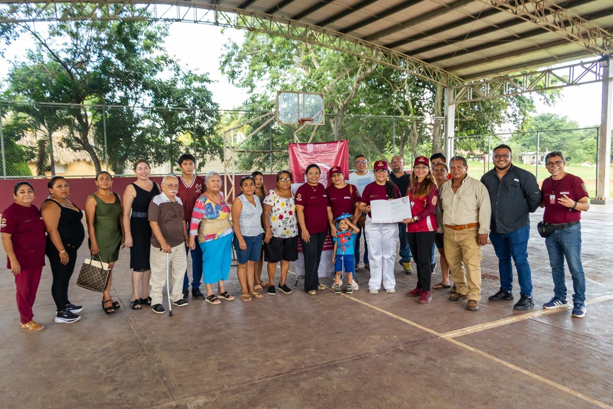 BIENESTAR ENTREGA ÓRDENES DE PAGO PARA REHABILITAR ESPACIOS PÚBLICOS EN LOCALIDADES DE CAMPECHE