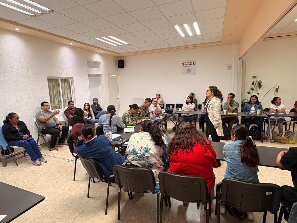 CAPACITAN A PERSONAL DE SALUD EN ATENCIÓN CULTURAL E INTEGRAL