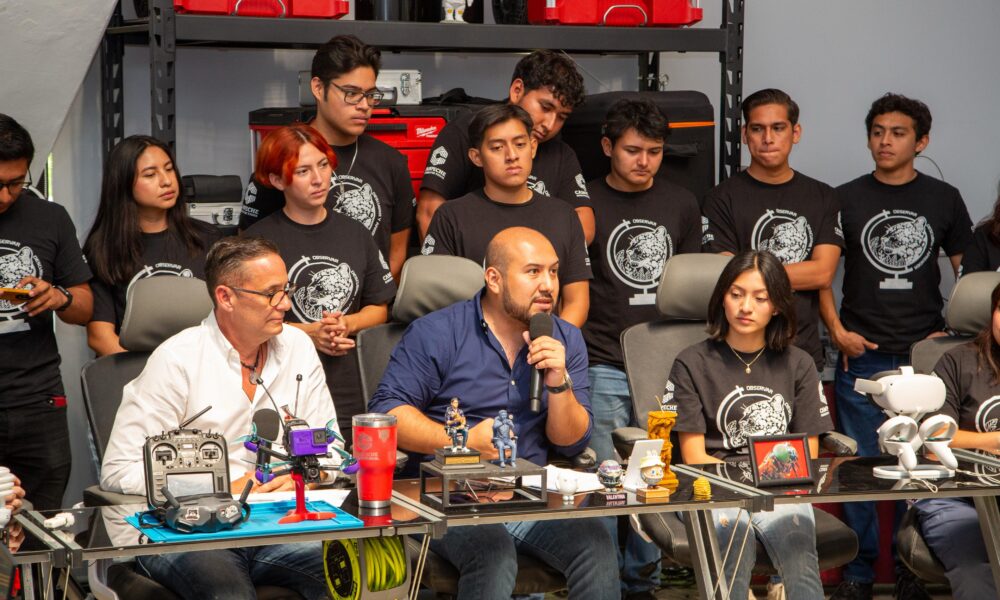 INVITACIÓN A LA CORONACIÓN DE LOS REYES DEL CARNAVAL UNIVERSITARIO 2025 Y PRESENTACIÓN DEL ESPACIO DE INNOVACIÓN CIENTÍFICA EN CAMPECHE