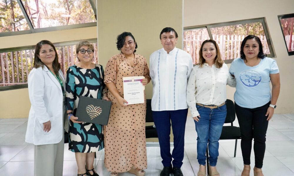 REALIZAN SEDUC Y DIF CONVERSATORIO POR LA INCLUSIÓN