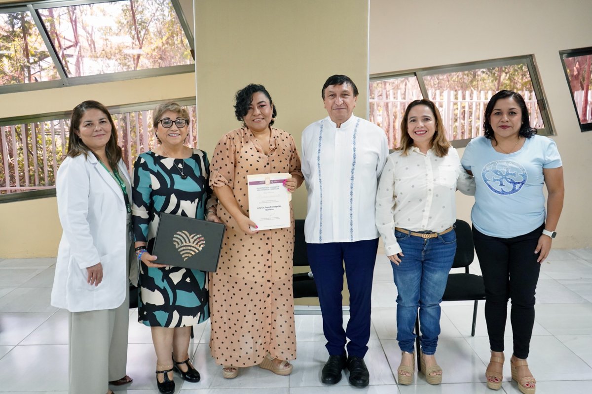 REALIZAN SEDUC Y DIF CONVERSATORIO POR LA INCLUSIÓN